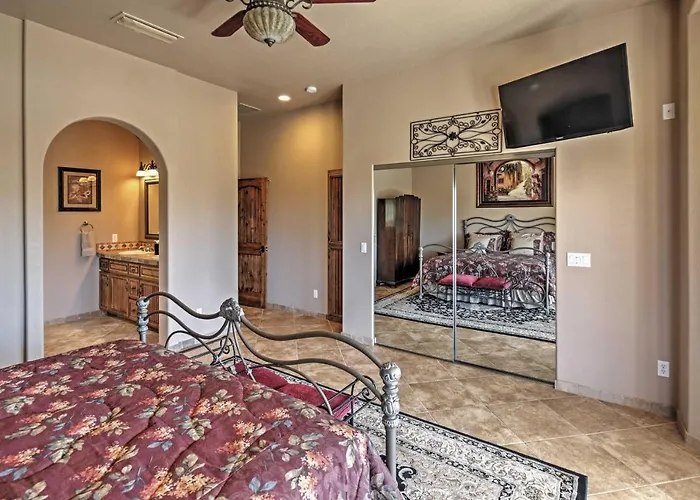 < 2 Mi To Havasu: Spacious W/ Patio! *